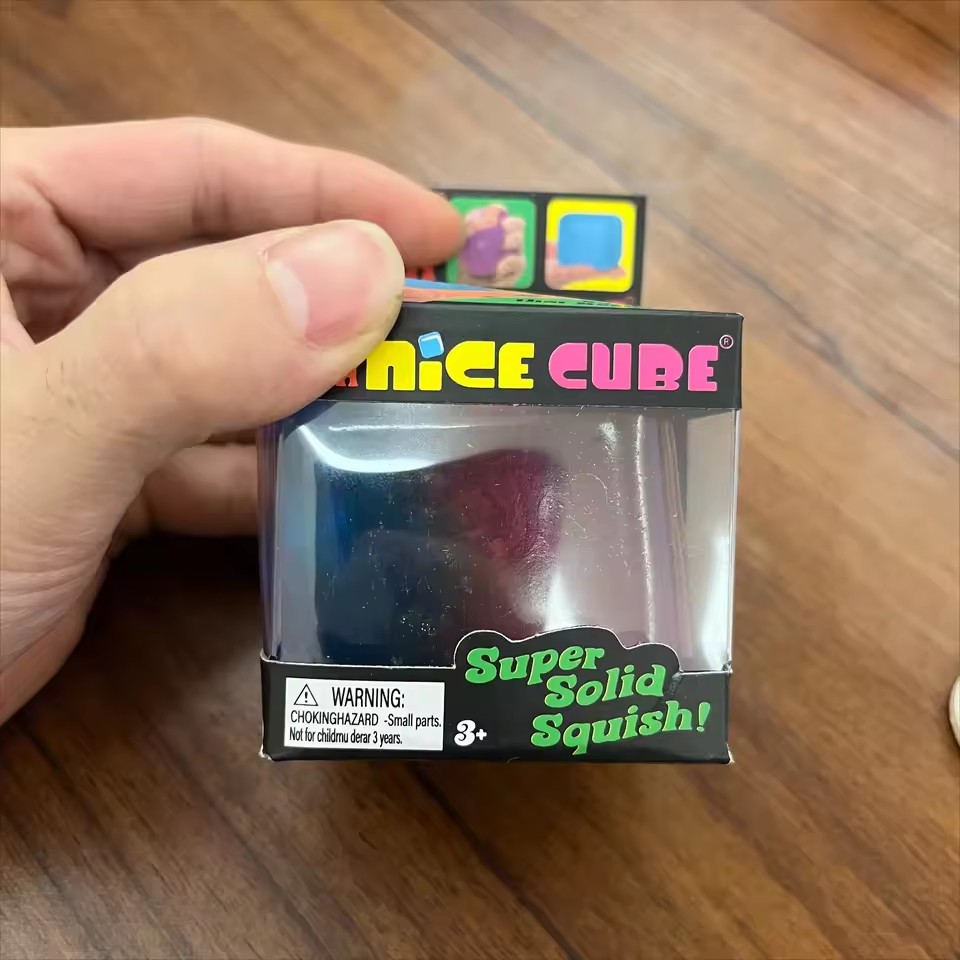 Schylling NeeDoh Rainbow Cube  - Fidget Cube Original reseña y precio